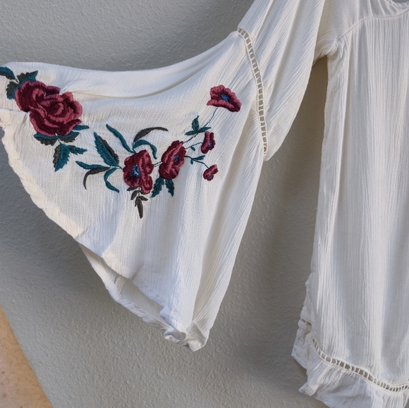 American Eagle Festival Boho festival floral top cream ivory embroidery Small - Picture 5 of 13